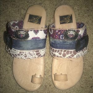 Freebird sandal